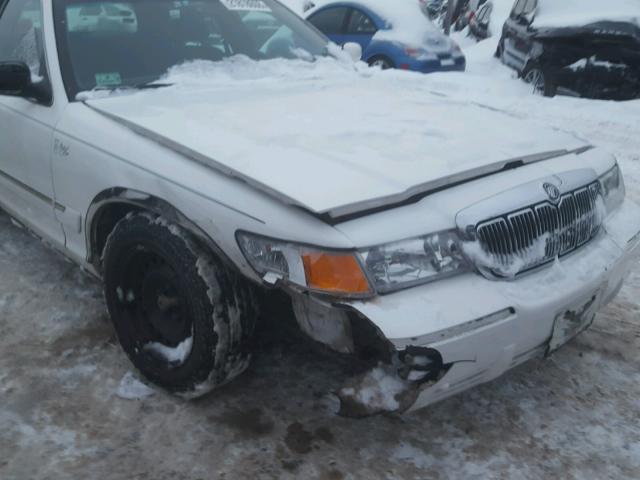 2MEFM74W6WX613240 - 1998 MERCURY GRAND MARQ WHITE photo 9