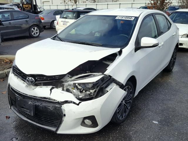 5YFBURHE4GP499032 - 2016 TOYOTA COROLLA L WHITE photo 2