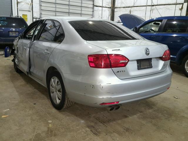 3VWDZ7AJ8BM369385 - 2011 VOLKSWAGEN JETTA SE SILVER photo 3