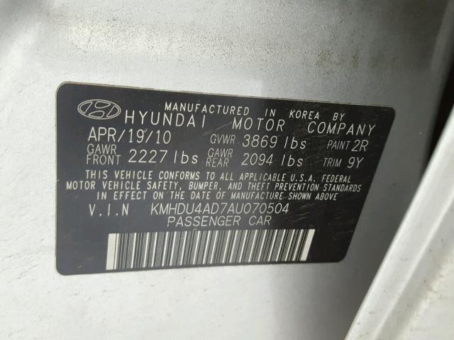 KMHDU4AD7AU070504 - 2010 HYUNDAI ELANTRA BL SILVER photo 10