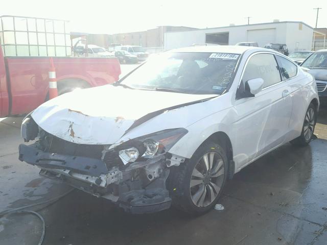 1HGCS12838A016913 - 2008 HONDA ACCORD EXL WHITE photo 2