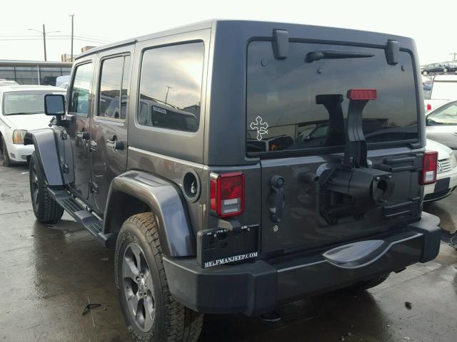 1C4BJWEG8GL164085 - 2016 JEEP WRANGLER U GRAY photo 3