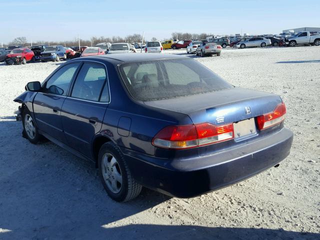 1HGCF86662A108966 - 2002 HONDA ACCORD VAL BLUE photo 3