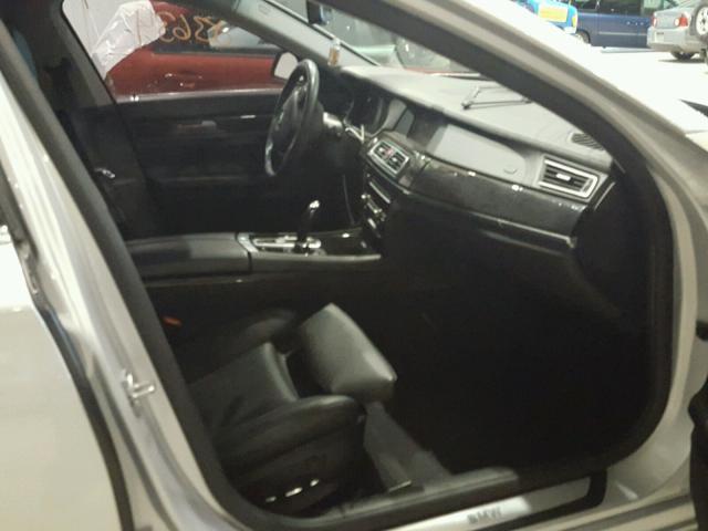 WBAKC8C50CC437633 - 2012 BMW 7 SERIES SILVER photo 5