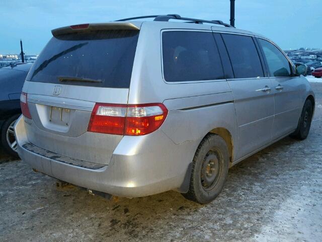 5FNRL38667B509028 - 2007 HONDA ODYSSEY EX SILVER photo 4