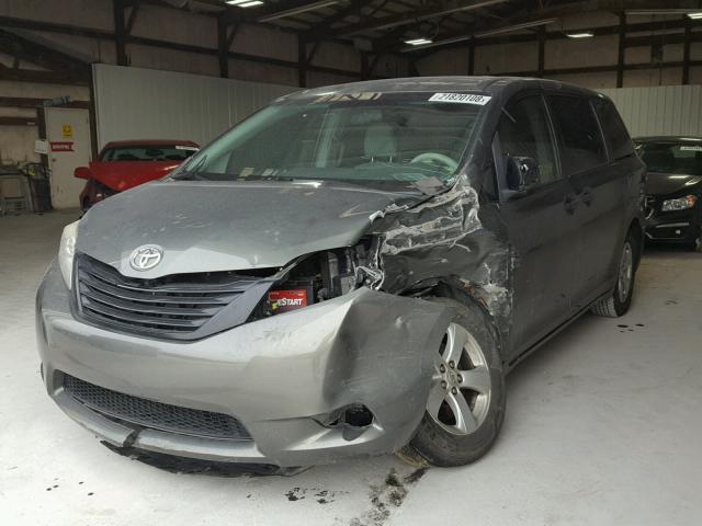 5TDZK3DC5CS206259 - 2012 TOYOTA SIENNA BAS GRAY photo 2