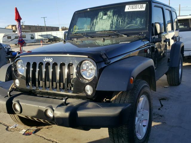 1C4BJWDG2HL521246 - 2017 JEEP WRANGLER U BLACK photo 2