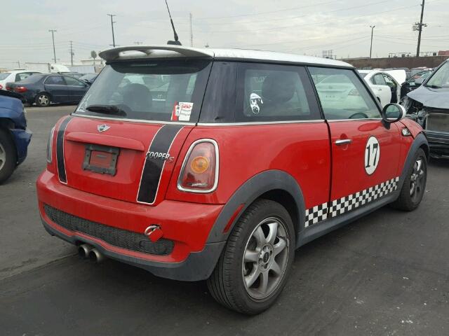 WMWMF7C58ATZ71129 - 2010 MINI COOPER S RED photo 4