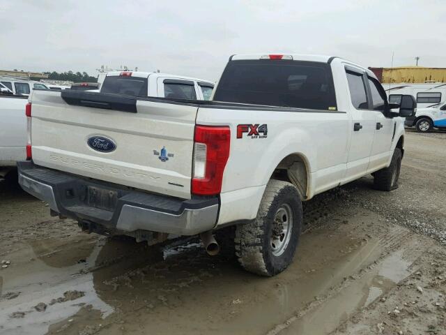 1FT7W2B60HEC60228 - 2017 FORD F250 SUPER WHITE photo 4