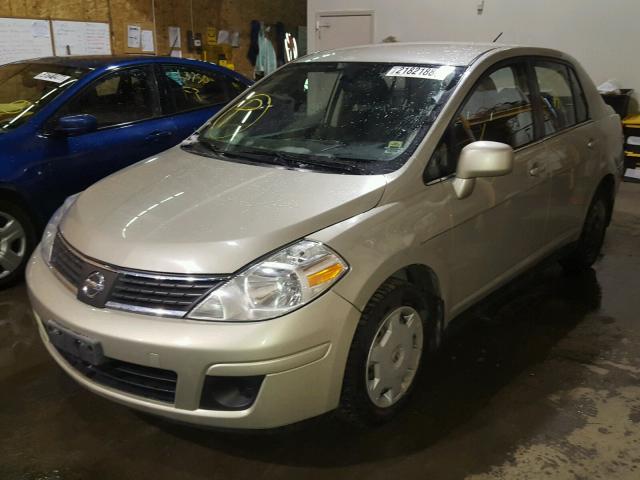 3N1BC11E78L450827 - 2008 NISSAN VERSA S SILVER photo 2