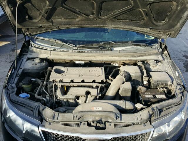 KNAFU4A2XA5823879 - 2010 KIA FORTE EX BLACK photo 7