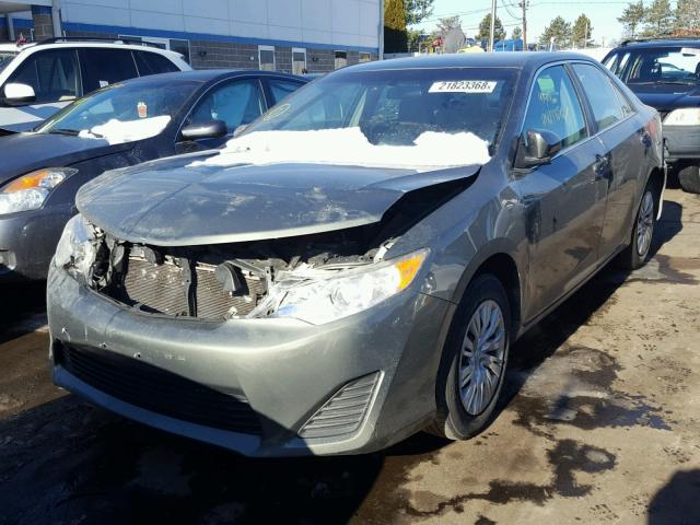4T4BF1FK6CR249620 - 2012 TOYOTA CAMRY BASE SILVER photo 2