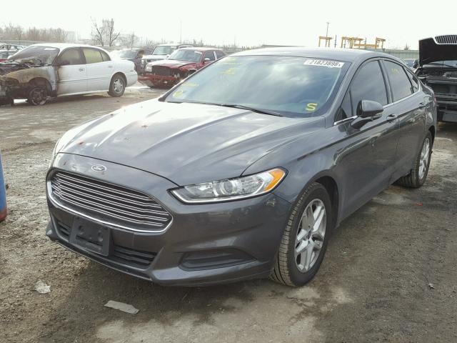 1FA6P0H77G5119223 - 2016 FORD FUSION SE GRAY photo 2