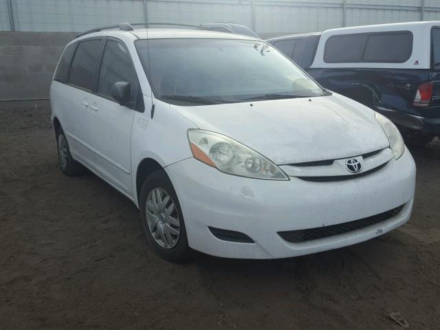 5TDZK23C37S093705 - 2007 TOYOTA SIENNA CE WHITE photo 1