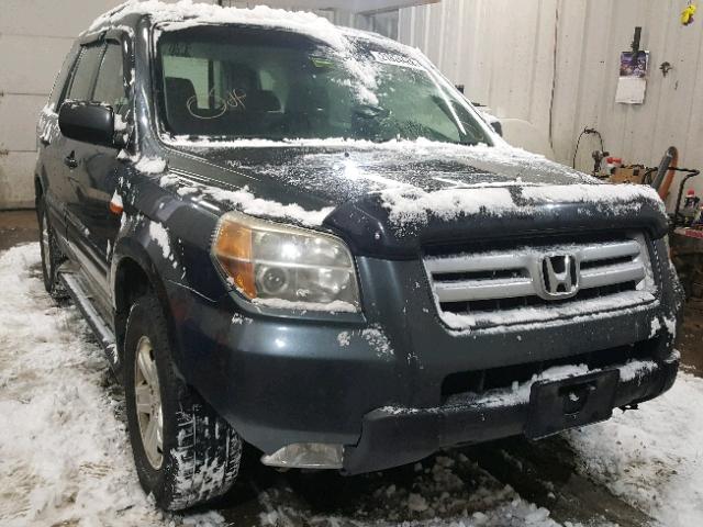 2HKYF18116H551182 - 2006 HONDA PILOT LX GRAY photo 1