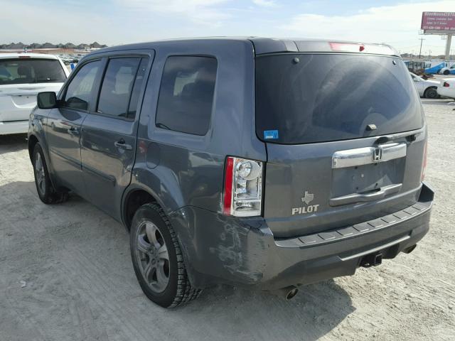 5FNYF3H49DB011354 - 2013 HONDA PILOT EX GRAY photo 3