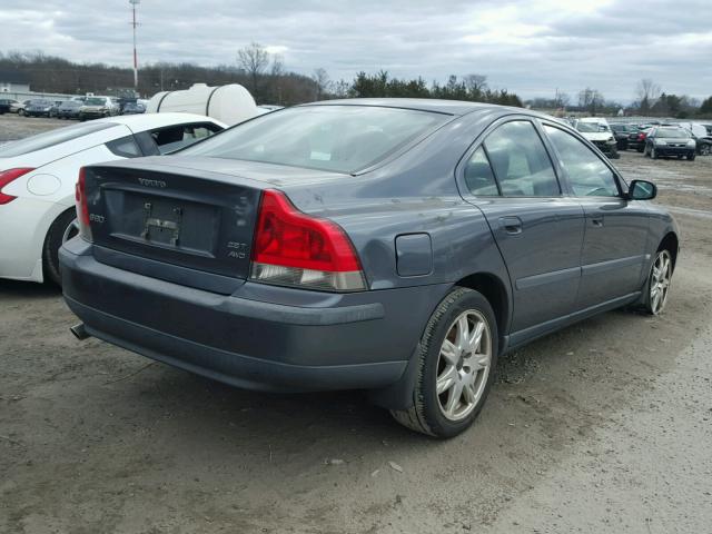 YV1RH59H642332177 - 2004 VOLVO S60 2.5T GRAY photo 4