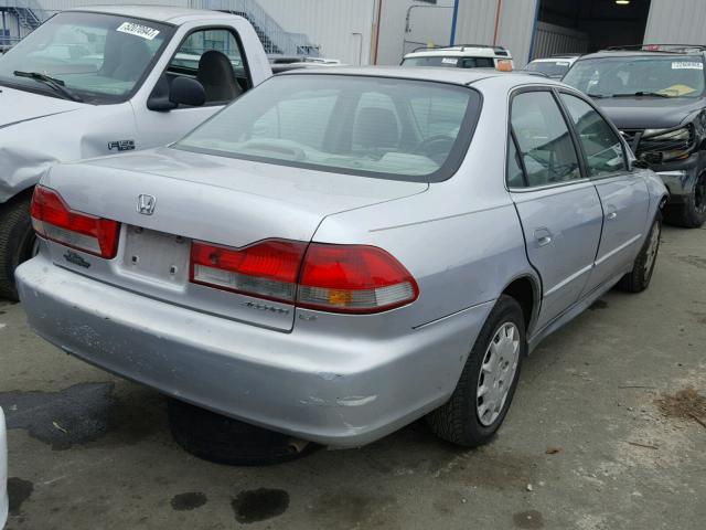 3HGCG56422G703518 - 2002 HONDA ACCORD LX SILVER photo 4