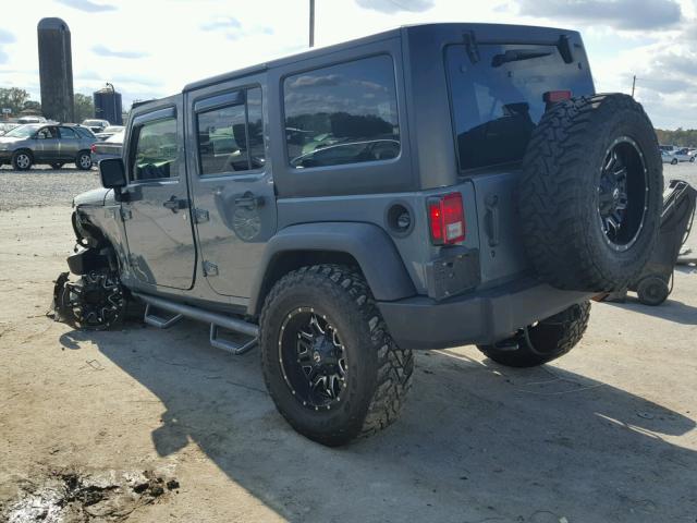 1C4BJWFGXFL568700 - 2015 JEEP WRANGLER U BLUE photo 3