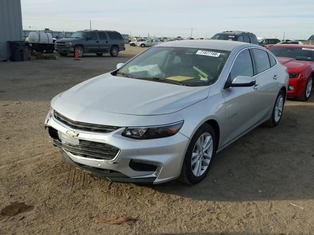 1G1ZE5ST4HF150255 - 2017 CHEVROLET MALIBU LT SILVER photo 2