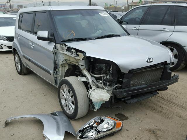 KNDJT2A64D7559221 - 2013 KIA SOUL + SILVER photo 1