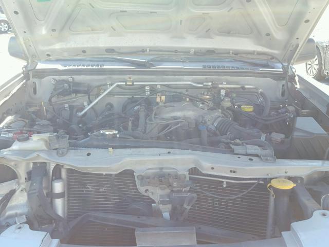 1N6ED27T34C437952 - 2004 NISSAN FRONTIER C SILVER photo 7