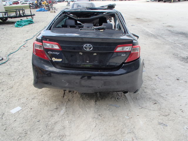 4T1BF1FK6CU054661 - 2012 TOYOTA CAMRY/SE/L BLACK photo 9