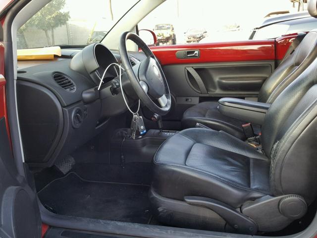 3VWSF31Y06M322198 - 2006 VOLKSWAGEN NEW BEETLE 红色 照片 5