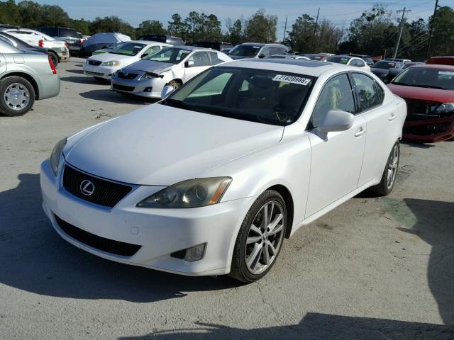 JTHBK262372041582 - 2007 LEXUS IS 250 CREAM photo 2