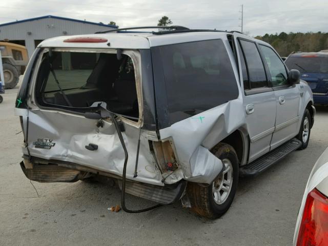 1FMRU15LXYLB47503 - 2000 FORD EXPEDITION SILVER photo 4