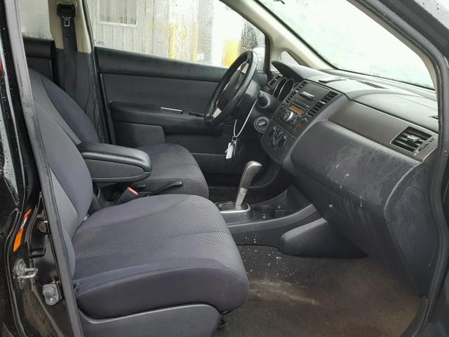 3N1BC13EX9L377273 - 2009 NISSAN VERSA S BLACK photo 5