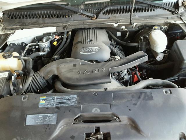 3GNFK16T13G324562 - 2003 CHEVROLET SUBURBAN K WHITE photo 7