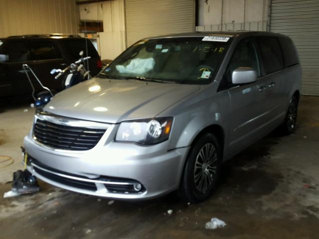 2C4RC1HG7ER188566 - 2014 CHRYSLER TOWN & COU GRAY photo 2