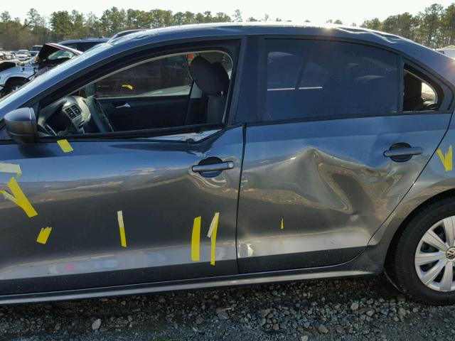 3VW2K7AJ7EM254616 - 2014 VOLKSWAGEN JETTA BASE GRAY photo 9