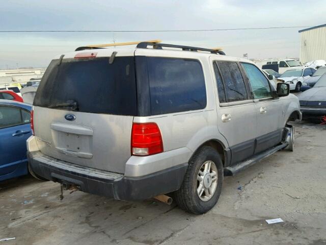 1FMPU16595LA01676 - 2005 FORD EXPEDITION SILVER photo 4