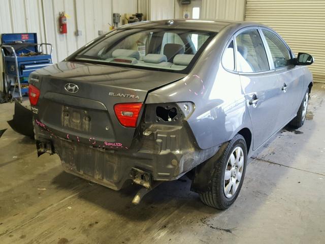 KMHDU46D78U557527 - 2008 HYUNDAI ELANTRA GL GRAY photo 4