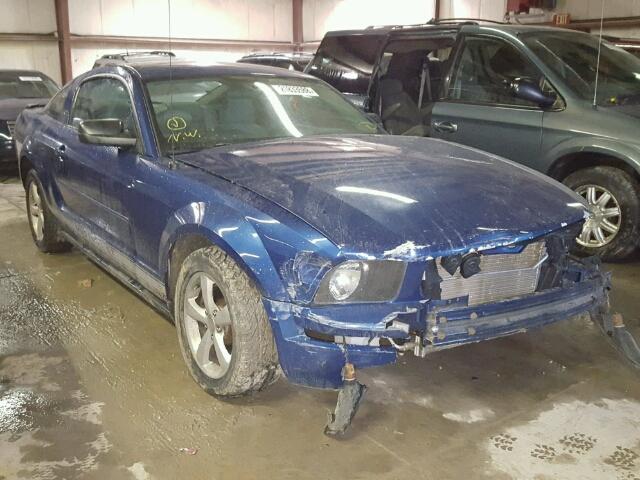 1ZVFT80N475332206 - 2007 FORD MUSTANG BLUE photo 1