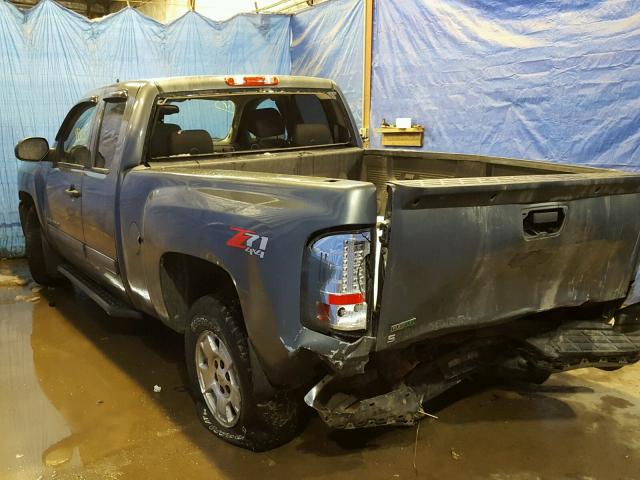 1GCRKSE34BZ437269 - 2011 CHEVROLET SILVERADO GRAY photo 3