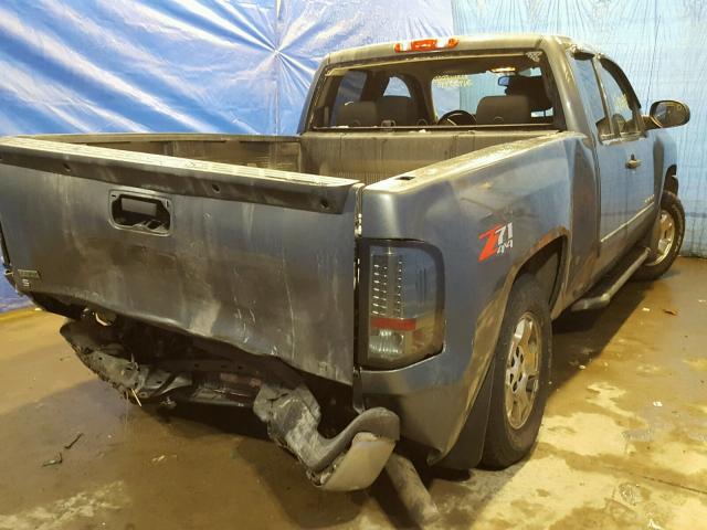 1GCRKSE34BZ437269 - 2011 CHEVROLET SILVERADO GRAY photo 4