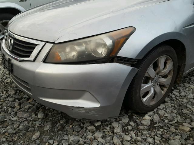 1HGCP26808A073961 - 2008 HONDA ACCORD EXL SILVER photo 9