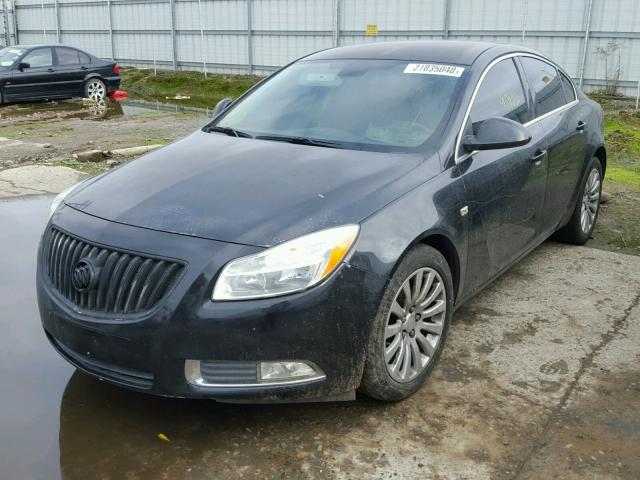 W04GR5EC0B1006781 - 2011 BUICK REGAL CXL BLACK photo 2