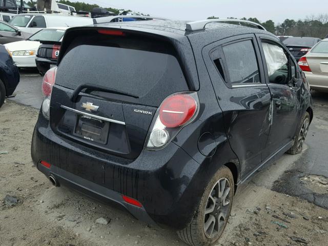 KL8CF6S92DC583940 - 2013 CHEVROLET SPARK 2LT BLACK photo 4