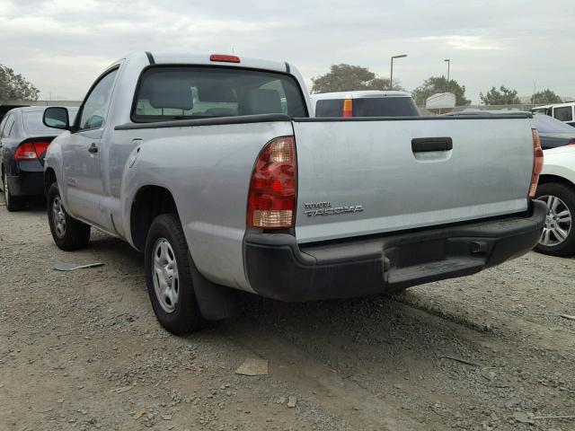 5TENX22NX8Z555975 - 2008 TOYOTA TACOMA SILVER photo 3