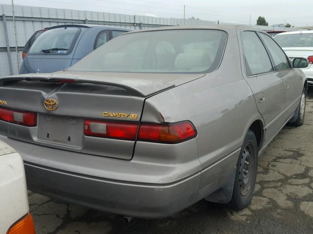 4T1BG22K5VU102663 - 1997 TOYOTA CAMRY CE TAN photo 4