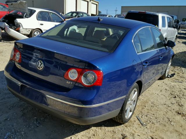 WVWAK73C38E139924 - 2008 VOLKSWAGEN PASSAT KOM BLUE photo 4