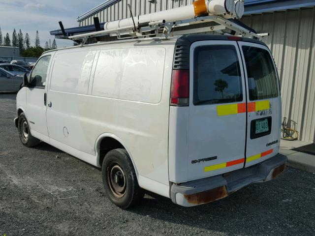 1GCFG25W0Y1168340 - 2000 CHEVROLET EXPRESS G2 WHITE photo 3