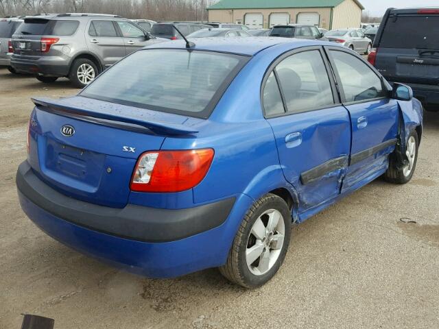 KNADE123986316230 - 2008 KIA RIO BASE BLUE photo 4