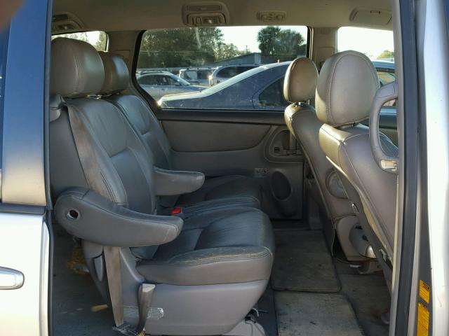 5TDZK23C07S000669 - 2007 TOYOTA SIENNA CE SILVER photo 6