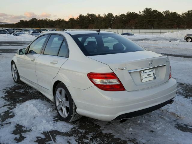 WDDGF8BB2BR169810 - 2011 MERCEDES-BENZ C 300 4MAT WHITE photo 3