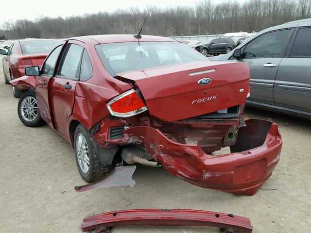 1FAHP35N99W193544 - 2009 FORD FOCUS SE RED photo 3